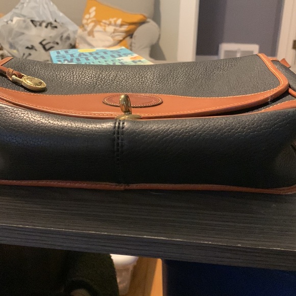 DOONEY & BURKE Leather Purse - Picture 2 of 4